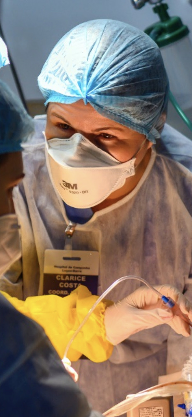  A Doutora Clarice Costa, de apenas 44 anos e com 16 anos de experiência em medicina intensiva, é a idealizadora do primeiro aplicativo brasileiro exclusivo para UTIs 