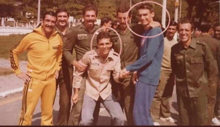 Jair Bolsonaro na época em que estudava na Academia Militar das Agulhas Negras (Fotos: Arquivo Pessoal)