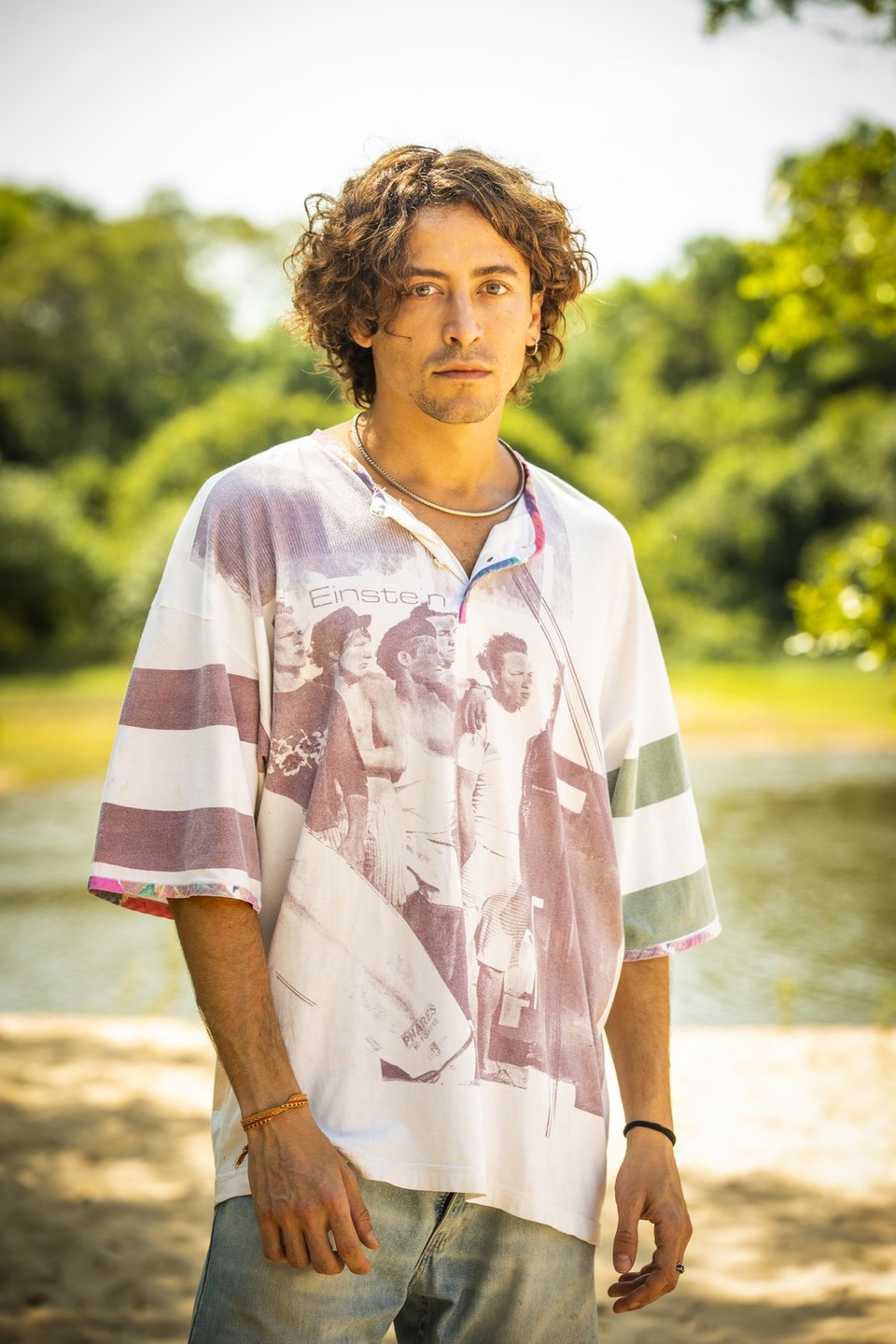 Esse é o ator Jesuíta Barbosa, 'Jove' em 'Pantanal'. Foto: TV Globo 