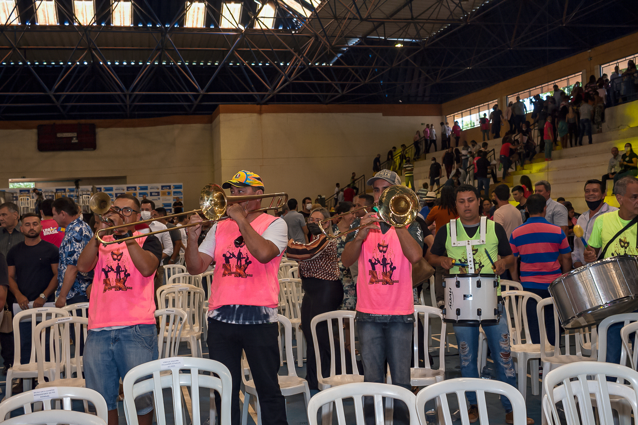 Trompetistas animaram os correligionários de Rose Modesto. Foto: Tero Queiroz