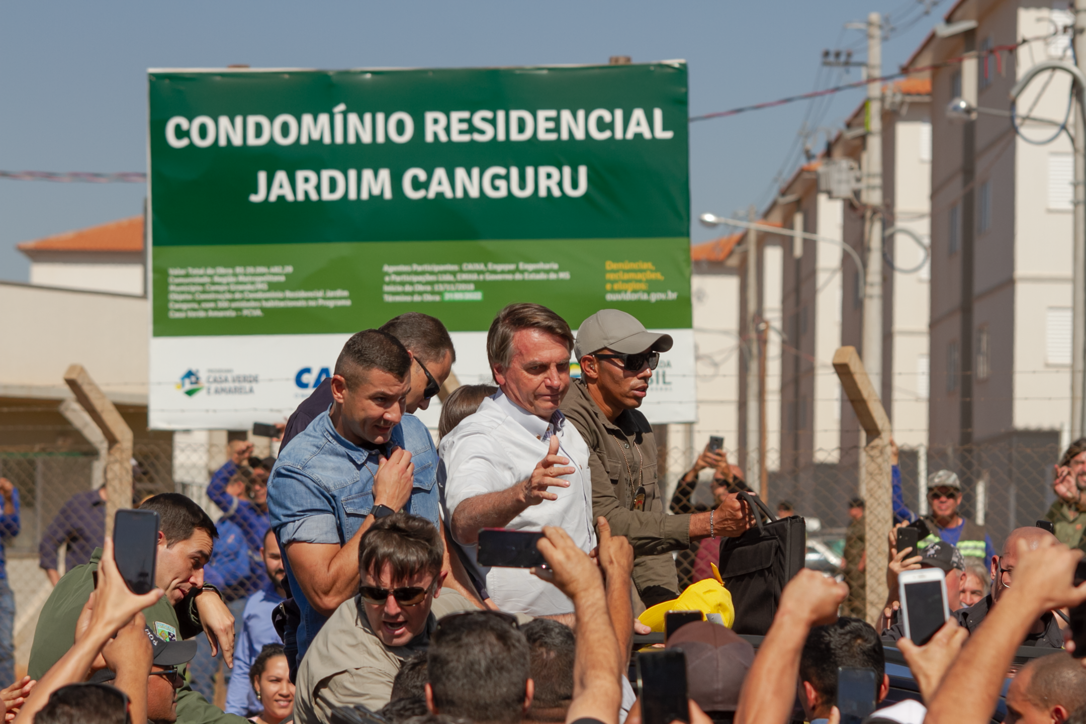 Jair Bolsonaro durante entrega de apartamentos no Residencial Canguru em Campo Grande. Foto: Tero Queiroz 