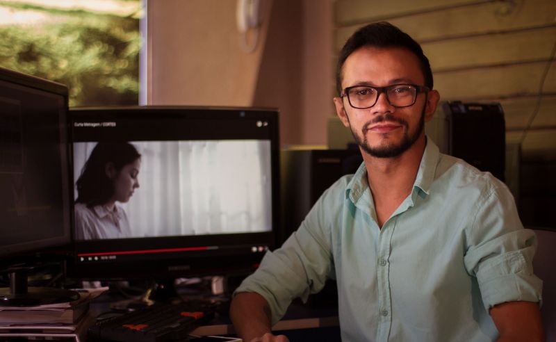 O diretor do curta-metragem O Formoso, Roberto Leite. Foto: Reprodução 