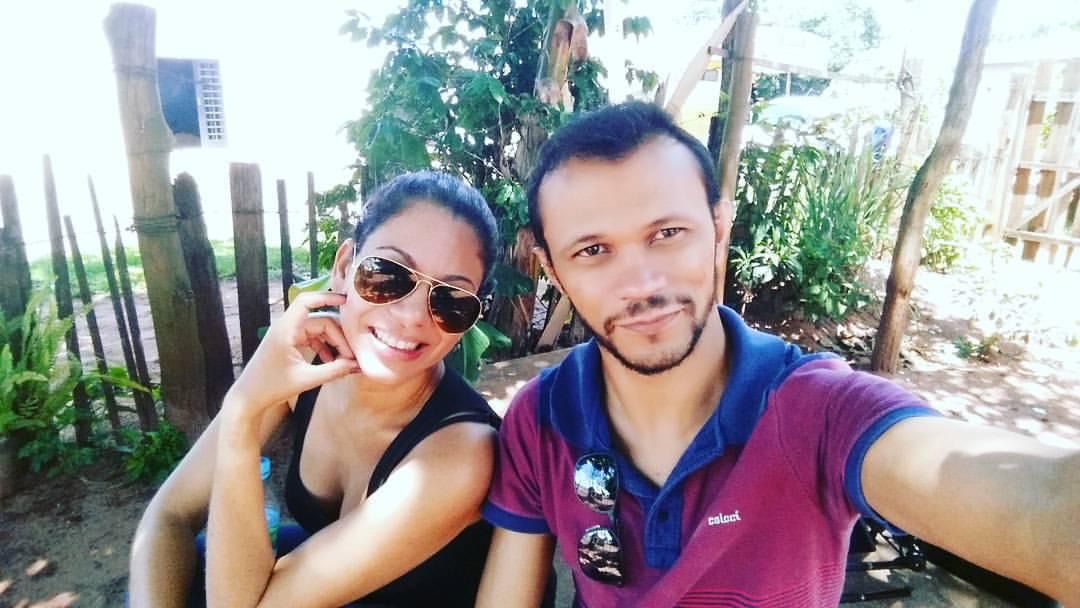 Esses são Roberto Leite e Luciana no set de filmagem do curta O Formoso. Foto: Arquivo pessoal 