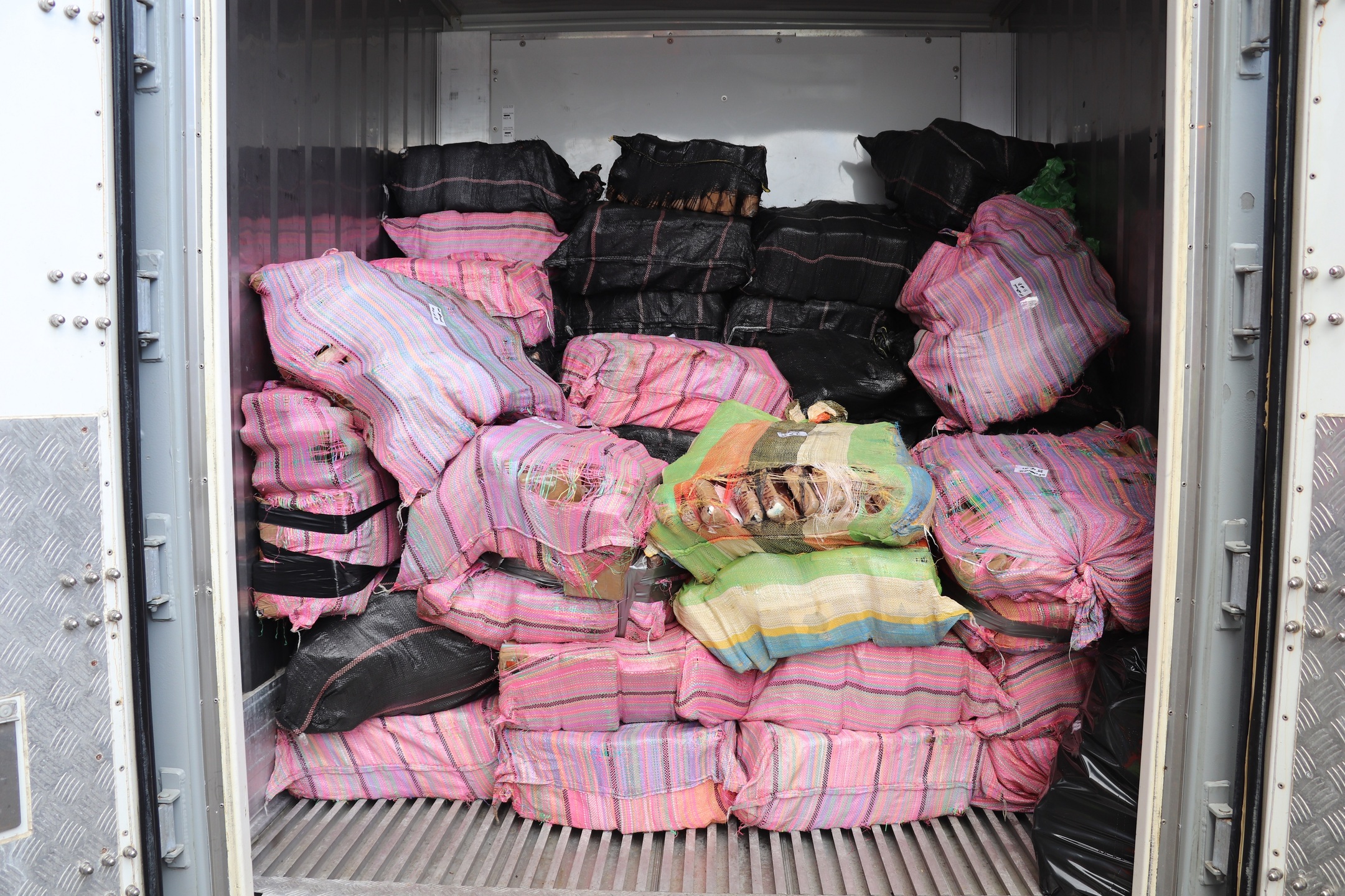 As autoridades acreditam que o carregamento de 3,2 toneladas tinha como destino a Austrália. Foto / Polícia da Nova Zelândia