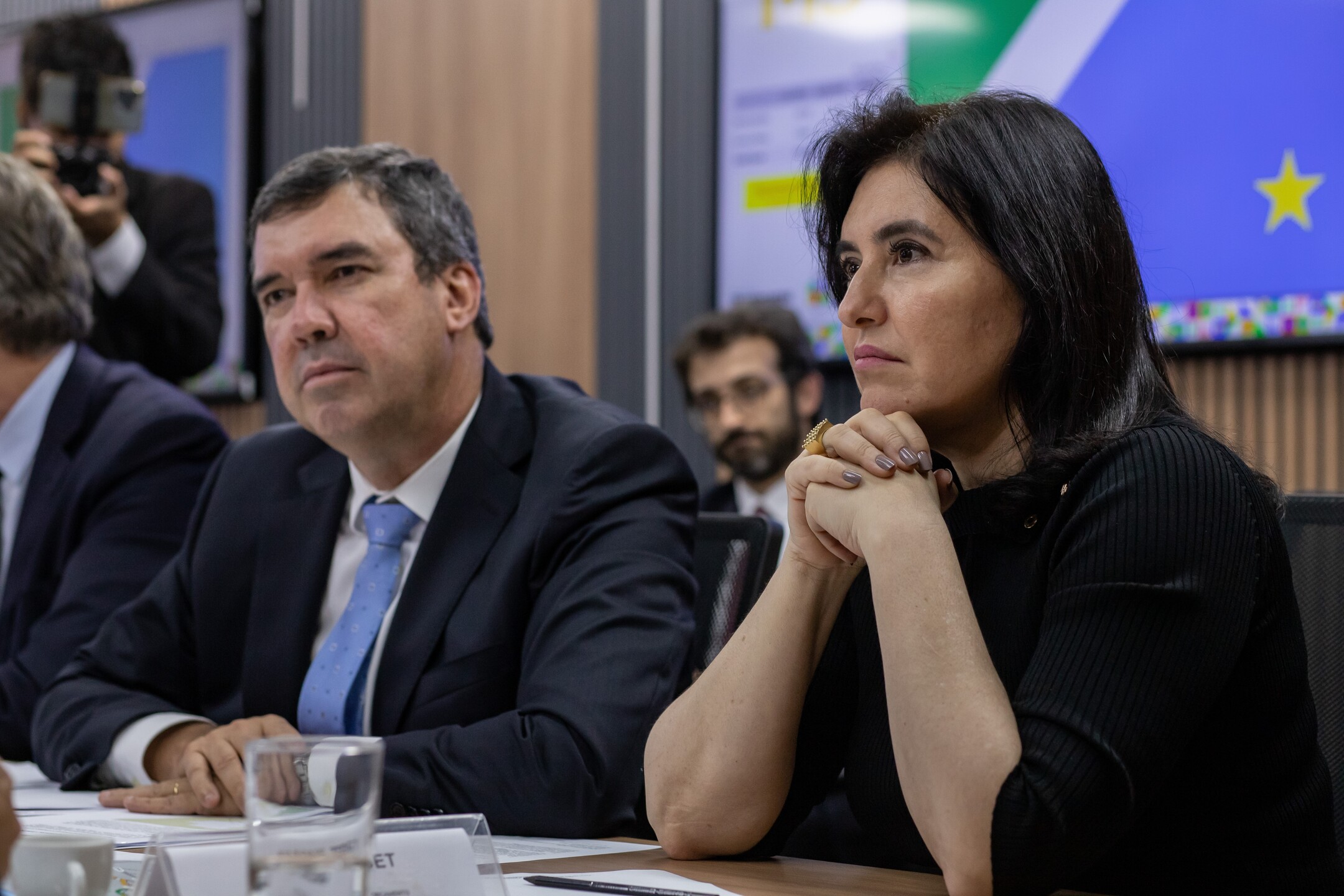 A ministrra do Planejamento Simone Tebet ao lado de Riedel em Brasília. Foto: Ministério dos Transportes