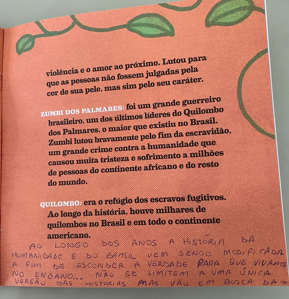 Página do livro escrito por Emicida é vandalizado em escola de Salvador  Foto Redes sociais