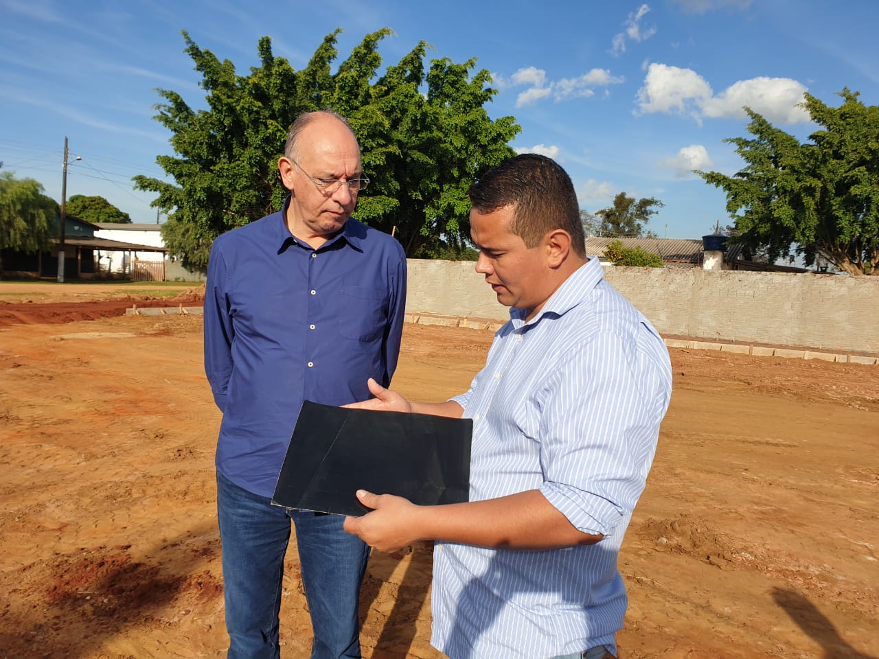 Quintana e o agora Secretário de Estado de Infraestrutura e Logística, Hélio Pelufo. Foto: Divulgação 