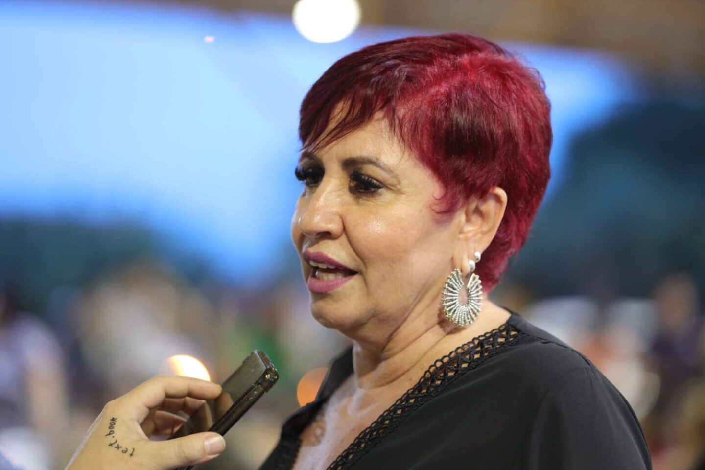 Andrelina Ranieri de Carvalho Ferreira, diretora da Escola Municipal Nazira Anache. Foto: Reprodução