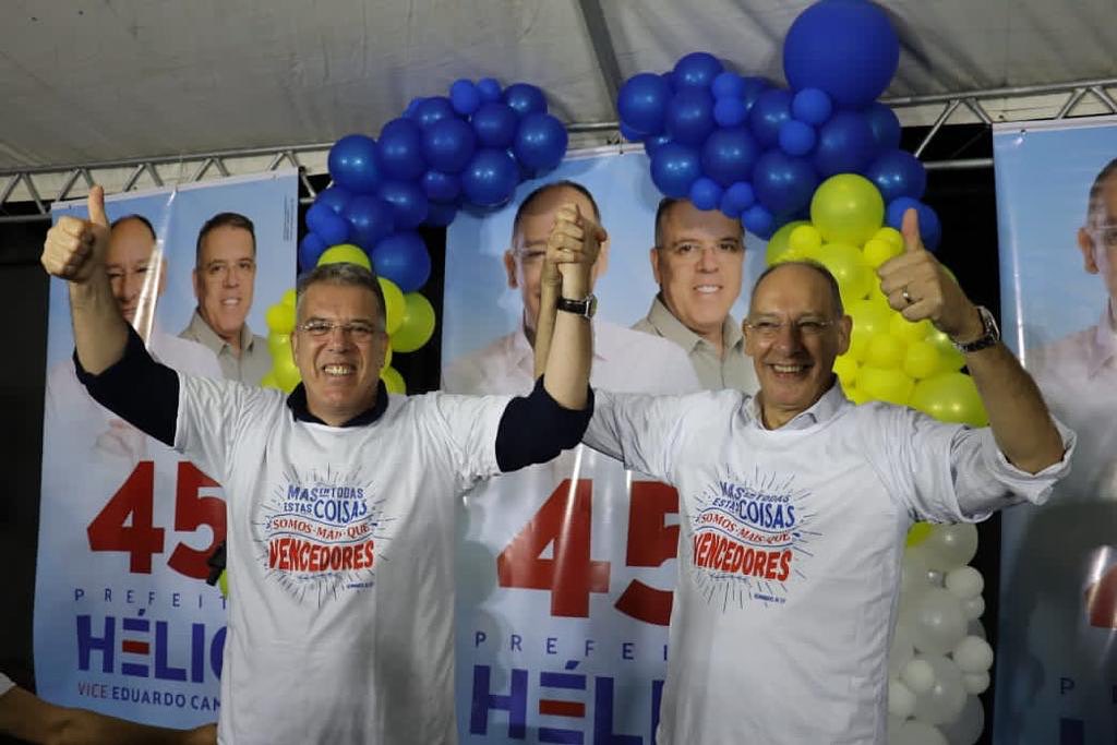 Eduardo Campos (à esquerda), Peluffo (à direita). Foto: Reprodução