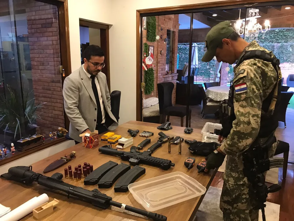 Diego Hernan Dirísio é o principal alvo da operação, que está no Paraguai, mas ainda não foi localizado  Foto: Investigação internacional