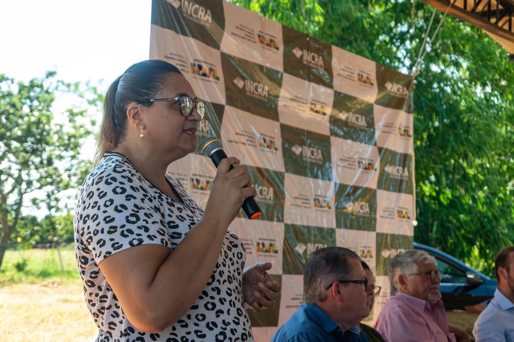 A servidora do MDA durante discurso no 7 de Setembro. Foto: Tero Queiroz 