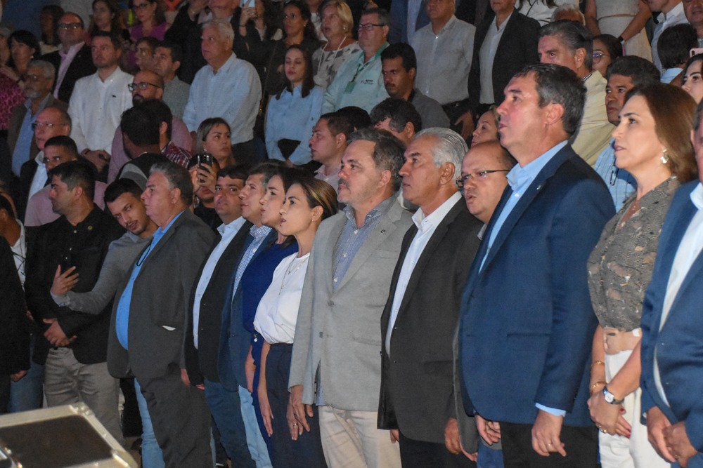 Riedel reuniu políticos de diversas alas políticas para o lançamento do 'MS Ativo Municipalismo'.  Foto: Valmirar Gomes