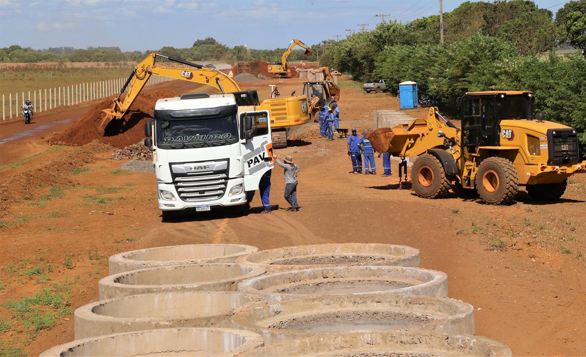 Obras avançam na região do Serradinho na Capital sul-mato-grossense. Foto: Denilson Secreta