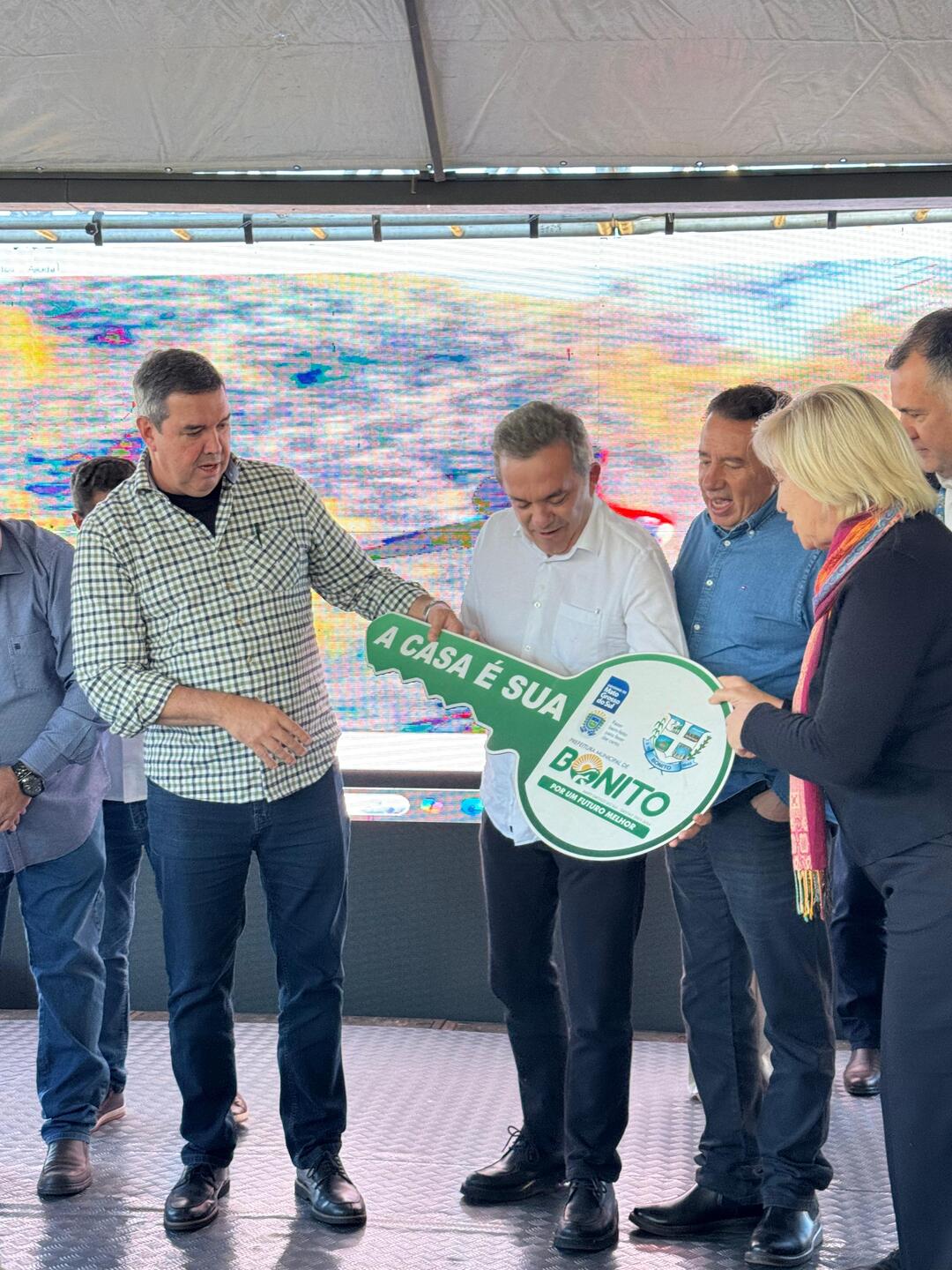 O deputado federal Vander Loubet (PT), integrante da base do governo Lula, participou do evento de entrega. Foto: Alex Nantes