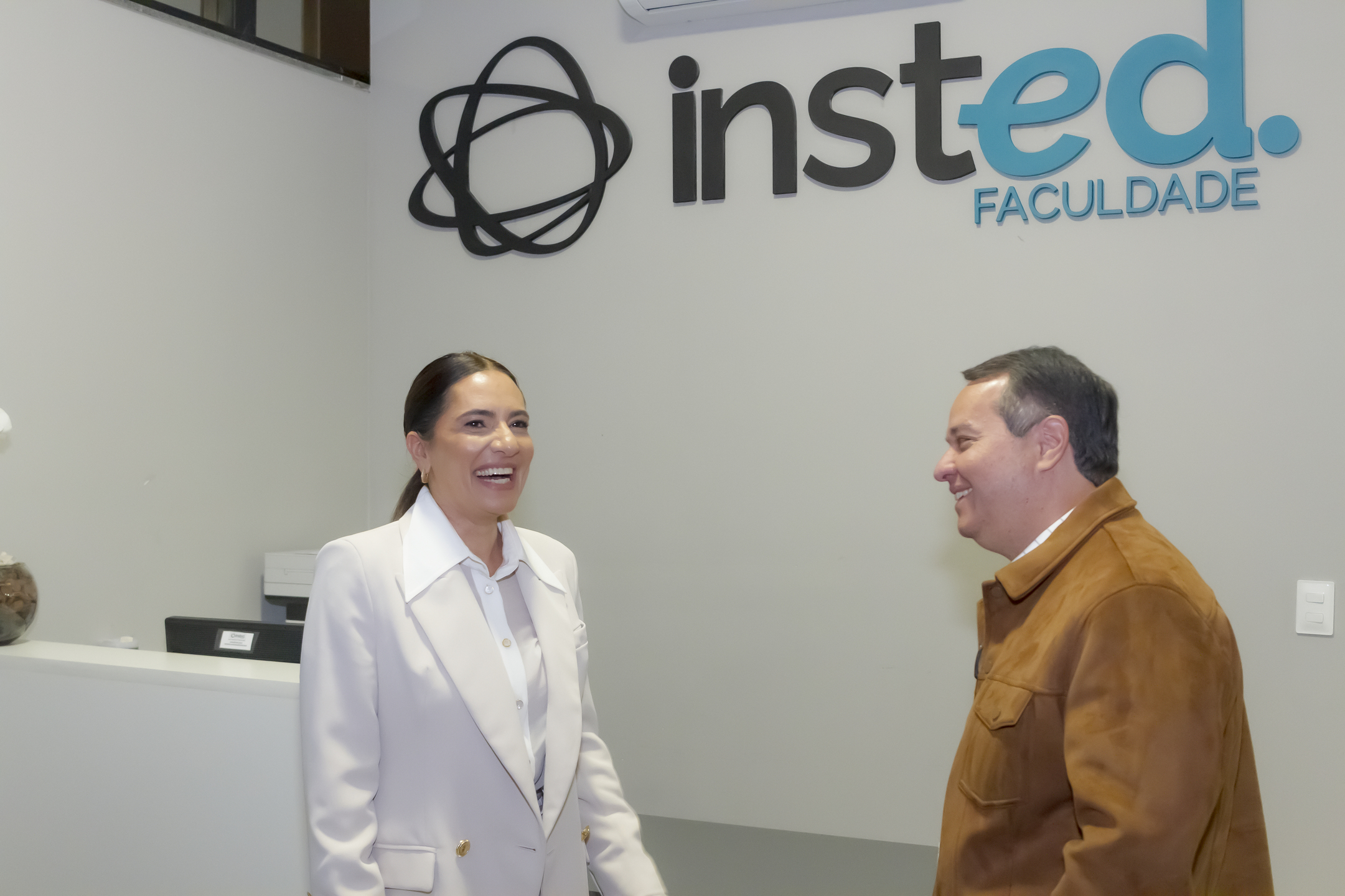 Neca e o marido estão à frente da Insted na Capital de MS. Foto: Tero Queiroz 