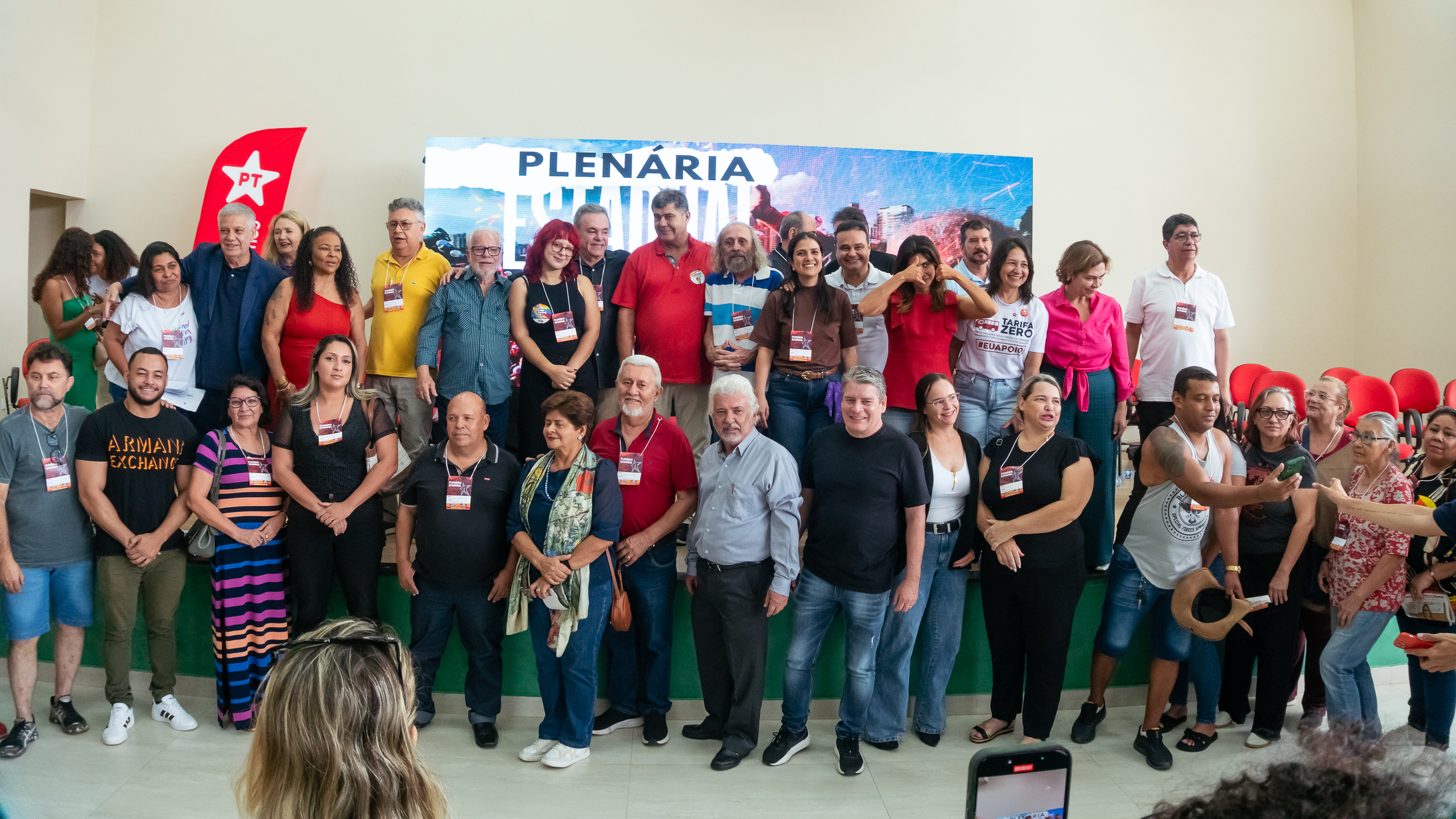(13.dez.25) - Centenas de novos membros petistas foram filiados durante a plenária. Foto: Tero Queiroz 