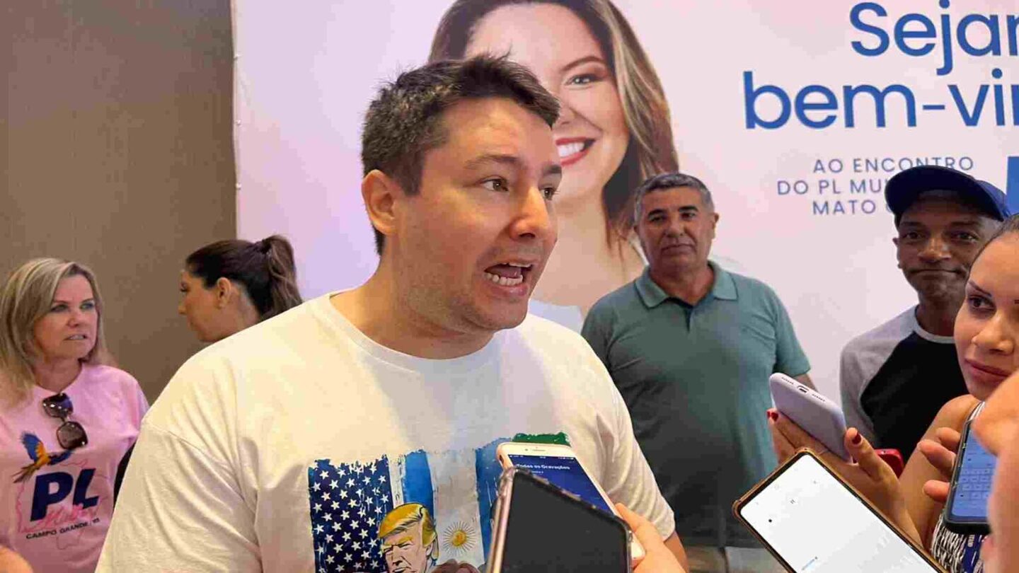 Deputado janta luxuosamente nas madrugadas. Foto: Reprodu&ccedil;&atilde;o