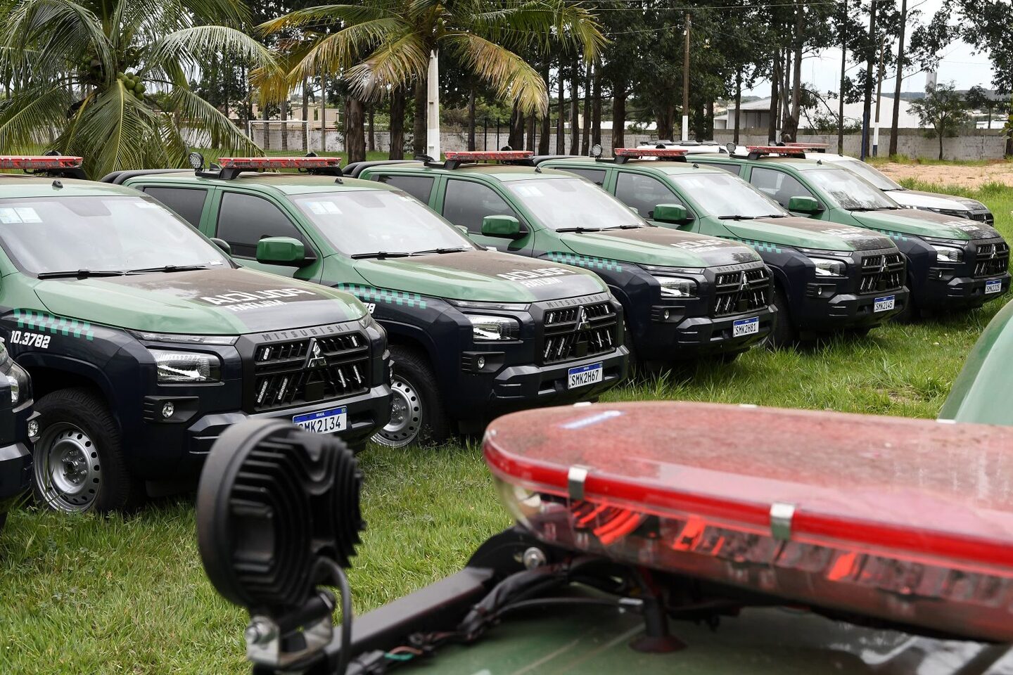 Novas viaturas ser&atilde;o entregues para as for&ccedil;as de seguran&ccedil;a de MS (Foto: Bruno Rezende/Secom-MS)