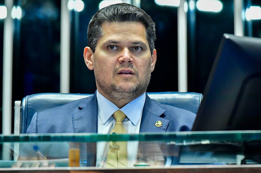 Presidente Davi Alcolumbre presidiu a CPI das bets. Foto: Waldemir Barreto/Ag&ecirc;ncia Senado.