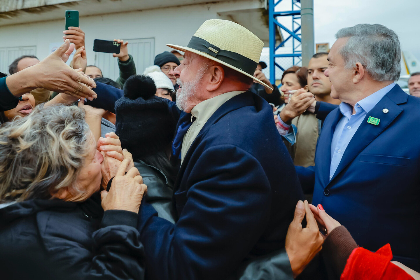 25.06.2026 - Presidente da Rep&uacute;blica, Luiz In&aacute;cio Lula da Silva, durante chegada a Tr&ecirc;s Lagoas, no Aeroporto Municipal Pl&iacute;nio Alarcon, em Tr&ecirc;s Lagoas - MS. Foto: Ricardo Stuckert / PR
