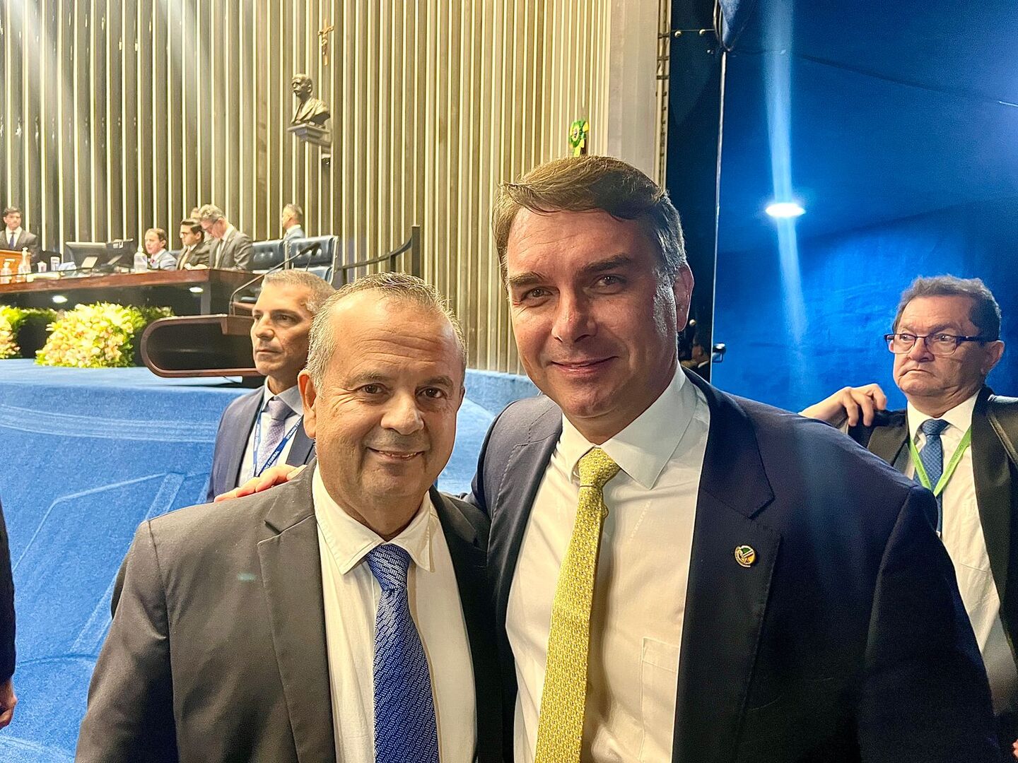 Fl&aacute;vio Bolsonaro (PL-RJ) e Rog&eacute;rio Marinho (PL- RN). Foto: Reprodu&ccedil;&atilde;o